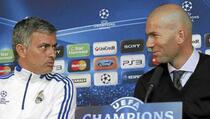Mourinhu odbrojani dani, Zidane sjeda na klupu Manchester Uniteda?