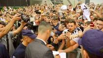 Navijači Juventusa dočekali Ronalda u Torinu (FOTO/VIDEO)