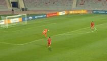 Jordanski golman, u stilu Asmira Begovića, postigao gol s 90 metara (VIDEO)