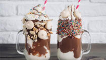 Britanci žele zabraniti enormno slatke milkshakeove koji imaju i po 1.280 kalorija