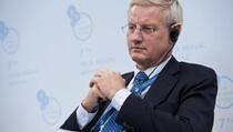 Bildt: NATO treba da poveća svoje vojno prisustvo na Kosovu i u BiH