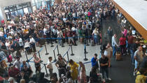 Jednočasovna blokada aerodroma u Prištini zbog štrajka radnika
