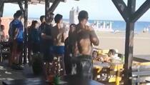 Cijela plaža ustala na himnu "Hej Sloveni" (VIDEO)