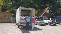 Vlada ponovo poslala kamione sa hranom na sjever Kosova (VIDEO)