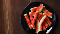 Ostaci hrane poput kore lubenice i ljuske crnog luka mogu biti veoma korisni, ne bacajte ih