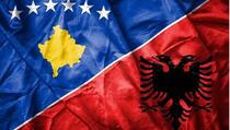 Oko 75 posto Albanaca za ujednjenje Albanije i Kosova