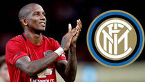 Postignut dogovor: Manchester United prodao kapitena Younga u Inter