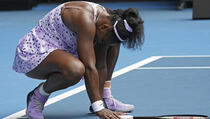 Senzacija na AO: Serena Williams ispala u trećem kolu (VIDEO)