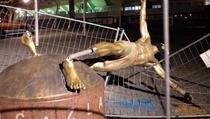 U Malmeu srušen i potpuno uništen kip Zlatana Ibrahimovića