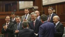 Koha: Hoti delegira Thaçiju zastupanje Kosova u pregovorima