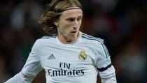 Luka Modrić ostaje u Realu još jednu sezonu
