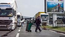 Vozači koji vrše transport robe na Kosovu oslobođeni izolacije