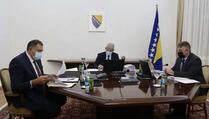 Dodik kaže da Komšić ide na Kosovo: Direktan prst u oko...