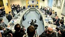 Deutsche welle: Kosovo u institucionalnoj krizi