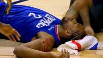 Dramatične scene u NBA: Leonard u lokvi krvi ležao na parketu, "zaradio" osam šavova