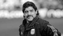 Preminuo legendarni Diego Maradona
