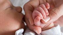 U stomaku novorođene djevojčice ljekari pronašli embrij blizanke