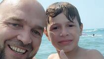 Anes na plaži kod Ulcinja spasio dječaka: "Mali je, čini mi se s Kosova"