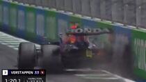 Kakva drama u šampionskoj utrci u Formuli 1: Verstappen udario u zid