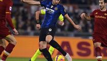 Džeko golom odgovorio na zvižduke, Inter ponizio Mourinhovu Romu
