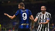 Veliki propust: Brojke otkrile zašto Juventus "plače" za Edinom Džekom