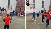 Američka učiteljica izazvala delirijum među učenicima pogodivši najteži šut u košarci