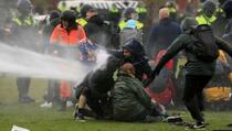 Demonstranti u Holandiji zapalili Centar za testiranje