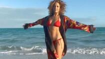 Pogledajte fotke: Jennifer Lopez uživa na plaži u tropskom raju