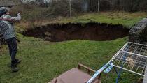 Seizmolog otkrio zašto su nastale ogromne rupe u zemlji nakon potresa u Petrinji