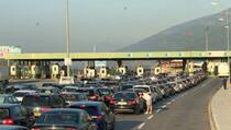 Više od 10.000 građana Kosova danas otputovalo u Albaniju