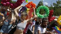 Održana parada ponosa u Prištini pod sloganom "Zajedno i ponosni"