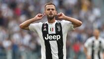 Miralemu Pjaniću otvorena vrata za povratak u Juventus, posao kvari PSG?