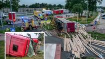 Strašan prizor u Njemačkoj: Kamionom velikom brzinom uletio na odmaralište