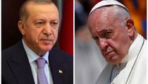 Erdogan razgovarao s papom Franjom: Cijeli svijet mora biti ujedinjen protiv izraelskih napada na svetinje
