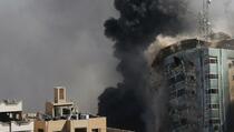 Izrael srušio zgradu u Gazi u kojoj su smješteni AP i Al Jazeera