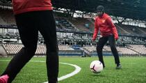 Fudbalski savez Finske poklanja sportske hidžabe fudbalerkama