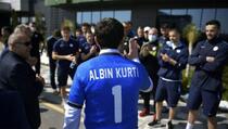 Kurti u dresu sa brojem 1 posjetio reprezentaciju Kosova