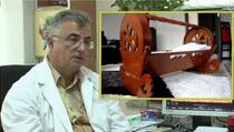 Pedijatar traži od Vlade da "zabrani" korišćenje koljevke na Kosovu!?