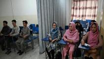 Talibani: Neće biti miješovitih razreda, nastavnici mogu da podučavaju žene iza zavjese ili onlajn