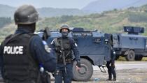 Automobilom na vozilo Policije Kosova, policija odgovorila vatrenim oružjem