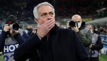 Jose Mourinho bijesan na sudije: Na trenutke me bilo sram gledati šta rade