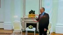 Putinov video svi dijele: Je li teško bolestan?