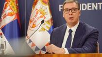 Obraćanje javnosti Aleksandra Vučića: Praznom puškom preko Rubikona