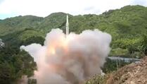 Pogledajte snimke ispaljivanja kineskih raketa na Tajvan