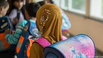 Čak 85 odsto muškaraca podržava nošenje marama u školama