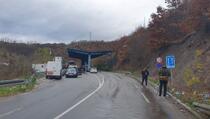 Policija Kosova: Jarinje i Brnjak ostaju zatvoreni za saobraćaj