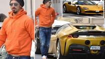 On ne prolazi neopaženo: Ibrahimović se provozao ulicama Milana
