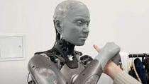 Plaši i naučnike koji su ga napravili: Robot koji odlično oponaša čovjeka