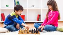 Neke zemlje to su uradile: Zašto bi šah trebao biti obavezan u školi?