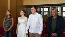 Ljubav jača od rata: Vjenčali se Ukrajinac i Ruskinja, za kuma uzeli Bosanca